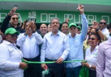 Fuerza del Pueblo realiza movilización en Boca Chica