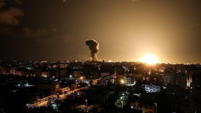Siria intercepta ataques aéreos israelíes sobre Damasco, según Ministerio de Defensa