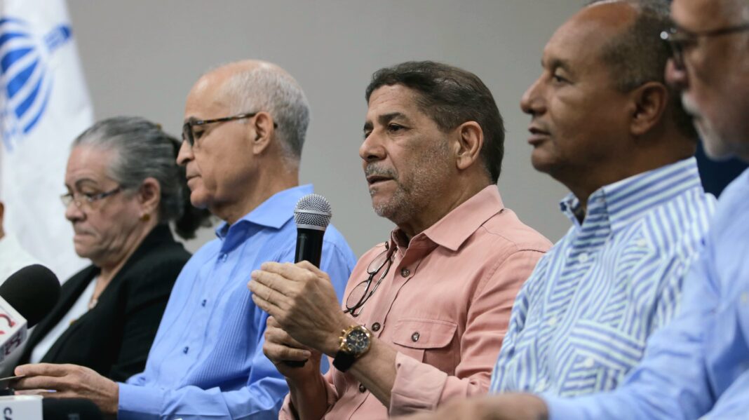 63 compañías contratistas iniciarán 1,405 kilómetros caminos