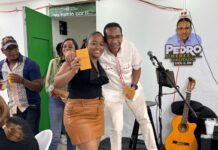 Pedro Jiménez, candidato a diputado por circunscripción 2 del Distrito realiza agasajo a su equipo de coordinadoras políticas, para conmemorar el día internacional de la mujer