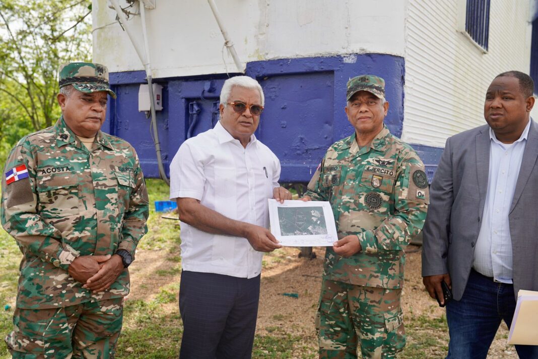 CEA traspasa a Fuerzas Armadas terrenos para construcción de 10,000 viviendas destinadas a los militares y sus familiares