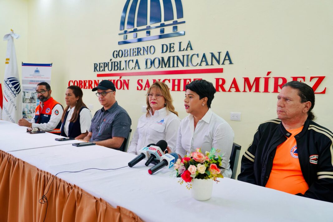 Comedores Económicos del Estado (CEED) asisten familias afectadas por inundaciones en diferentes zonas del país