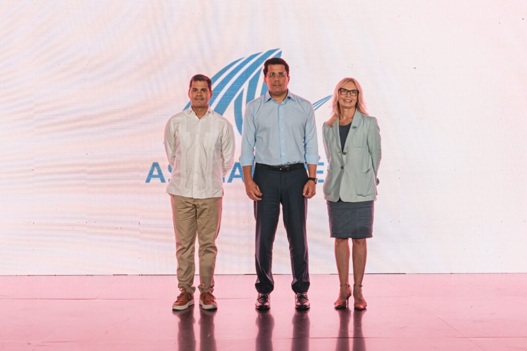 David Llibre, David Collado y Carol Johnson