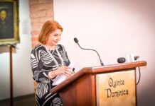 Luisa Pérez Viñas presenta su nueva obra «Asomándome a la Vida»