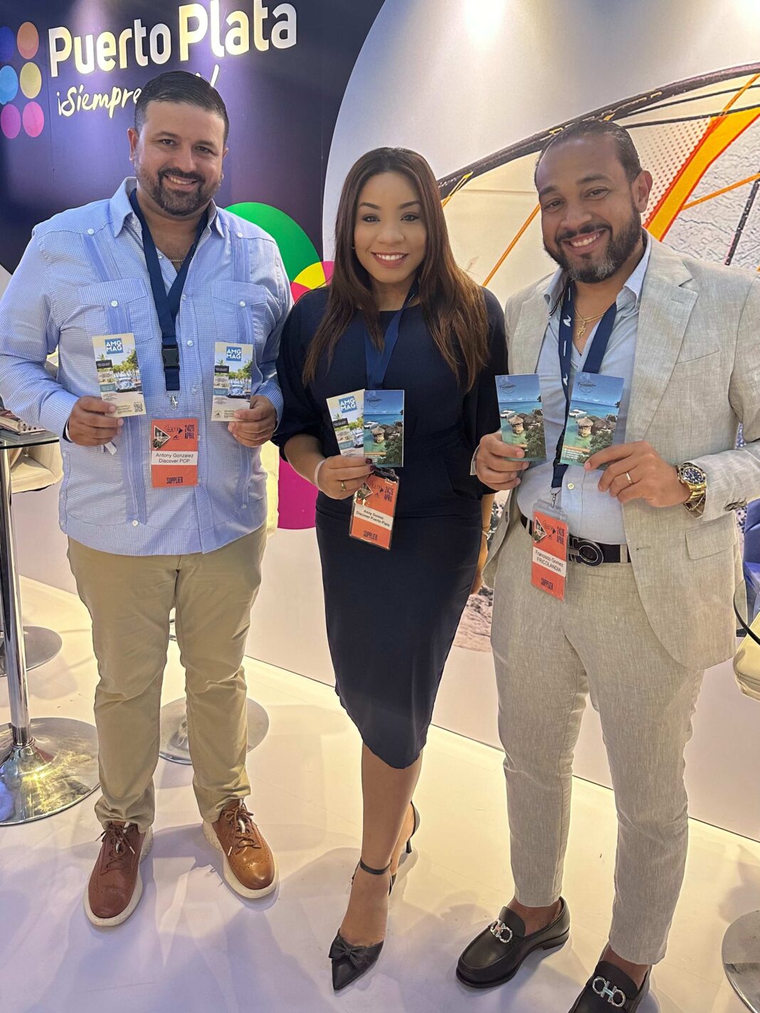Anthony Gonzalez, Anny Mariel Gomez y Francisco Gomez