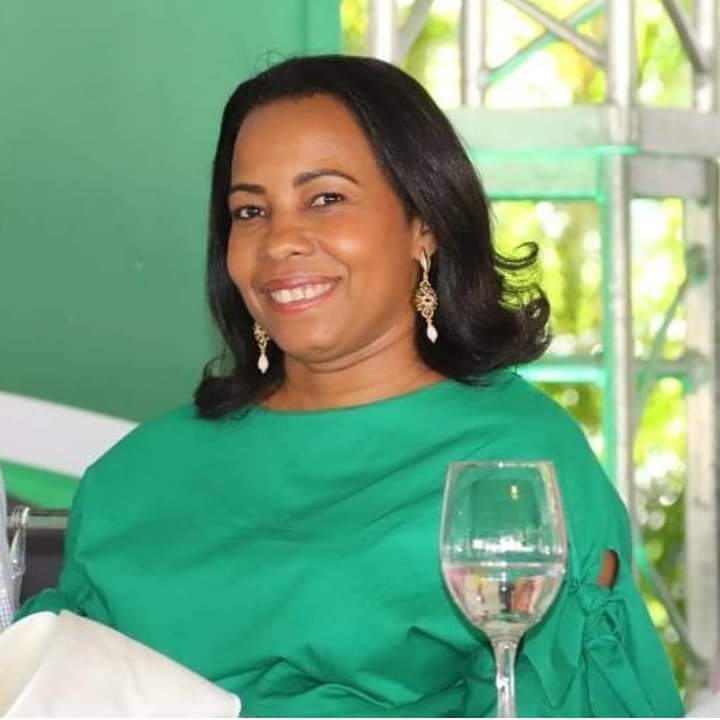 Candidata a diputada por la Fuerza del Pueblo Alexandra Peña