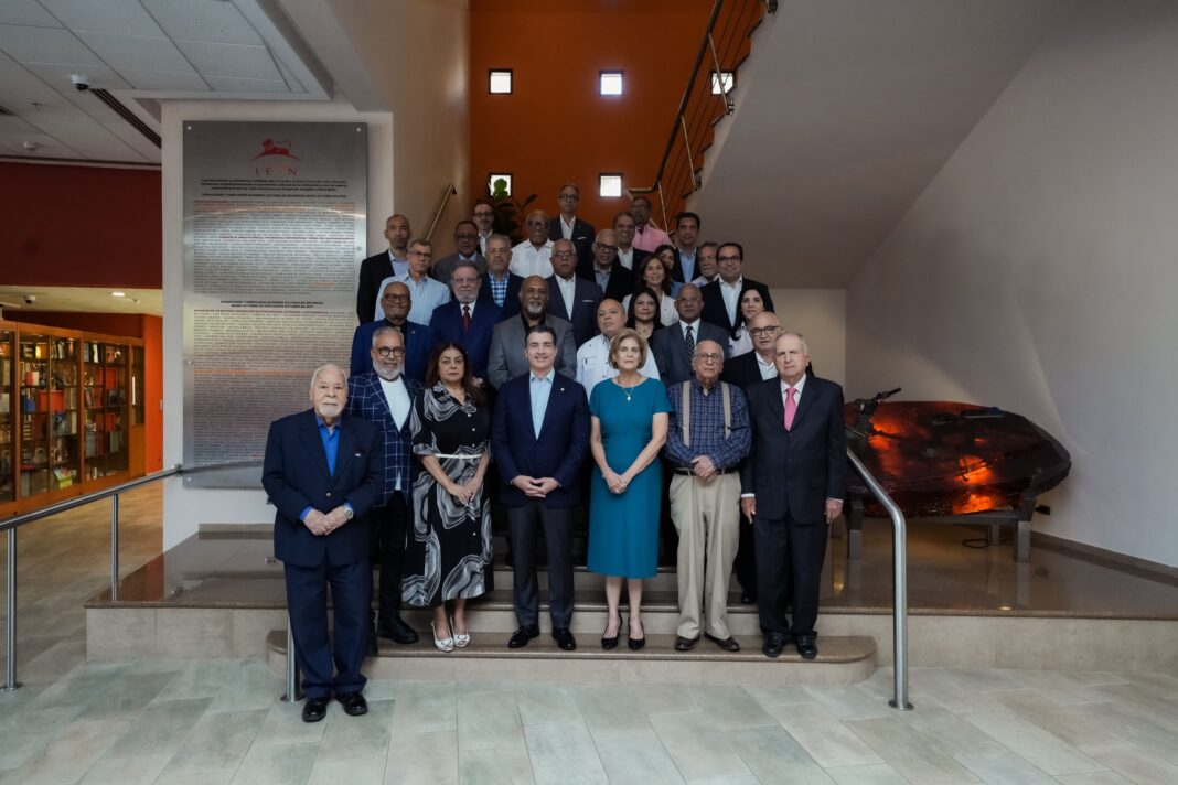 El encuentro tuvo la presencia de medios de comunicación y líderes de opinión pública de la región norte