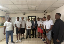 Pedro Jiménez, candidato a diputado por circunscripción 2 del Distrito, visita Hogar Crea del ensanche La Fe y se compromete a legislar, para que estos centros reciban más recursos