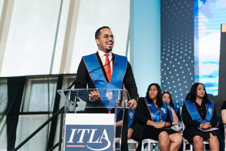 ITLA gradúa 608 nuevos profesionales en tecnología