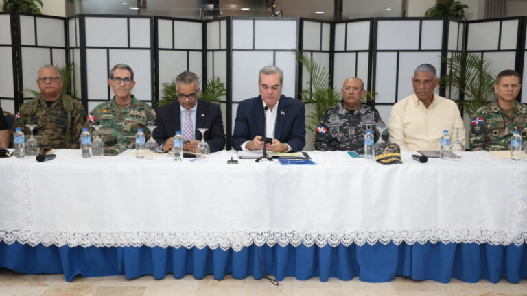 Presidente Abinader encabeza reunión de seguimiento al Plan de Seguridad Ciudadana