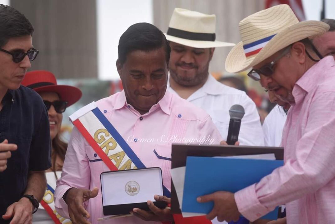 Roberto Del Castillo es nombrado Gran Mariscal del Desfile del Festival Dominicano de Rhode Island