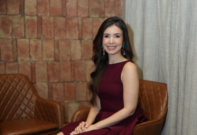 Karina Alarcón celebra logros de su programa ‘De Cerca’ en un encuentro con la prensa