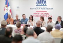 Ministra de Interior y Policía recibe denuncias de infracciones legales en el Gran Santo Domingo