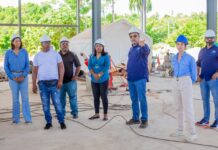 Autoridades locales visitan las instalaciones que suplirán electricidad a Las Galeras, Samaná