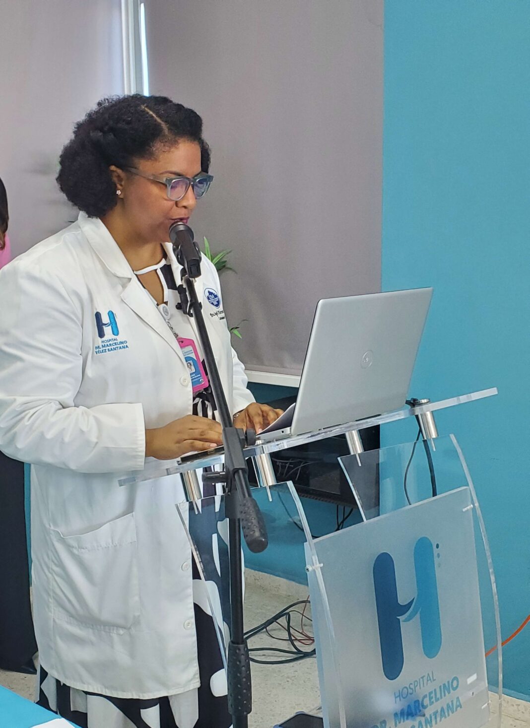 El Hospital Dr. Marcelino Vélez Santana, a través de la Unidad Cuidados Intensivos