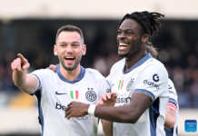 Italia: Partido de fútbol de la Serie A: Hellas Verona VS Inter de Milán