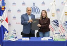 Durante donación a Conape, Gloria Reyes, informa convocarán nuevos pasantes para Cuidados