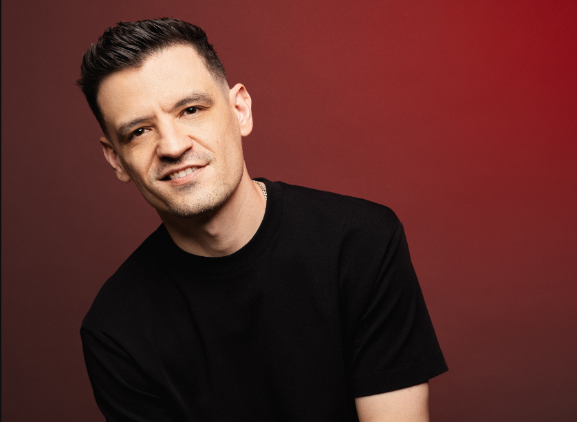 Luis Barrera Jr. gana tres Latin Grammy con discos de Frontera, Alejandro Fernández y Kany García