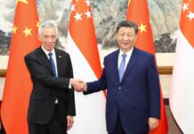 Xi se reúne con Lee Hsien Loong y pide impulsar cooperación