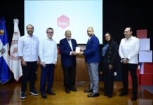 ADOZONA reconoce a INTEC por formar a profesionales en la industria de dispositivos médicos y farmacéuticos