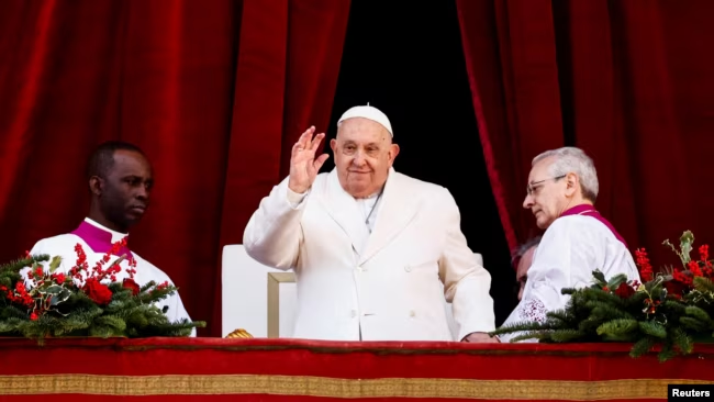 En Navidad, el papa Francisco pide diálogo para poner fin a la guerra de Ucrania