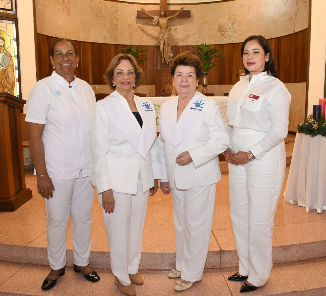 Milagros Thilman, Angélica Benítez de Ginebra, Ingrid Paiewonsky Vda. Feris e Ingrid Castro de Guzmán