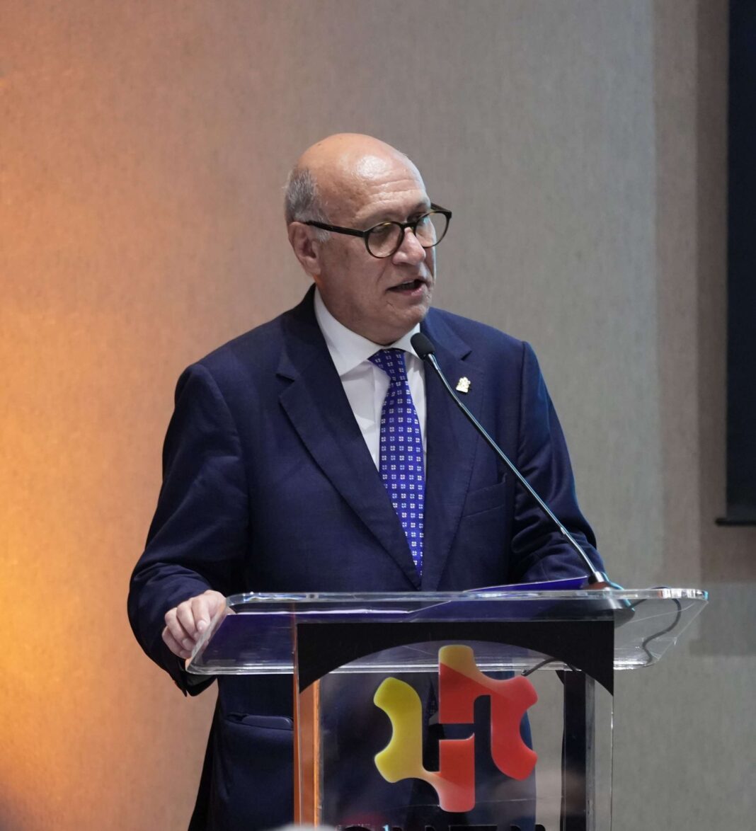 Ángelo Viro, presidente de la ANEIH