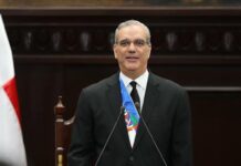 Abinader explica inversión en intervenciones deportivas en el territorio nacional