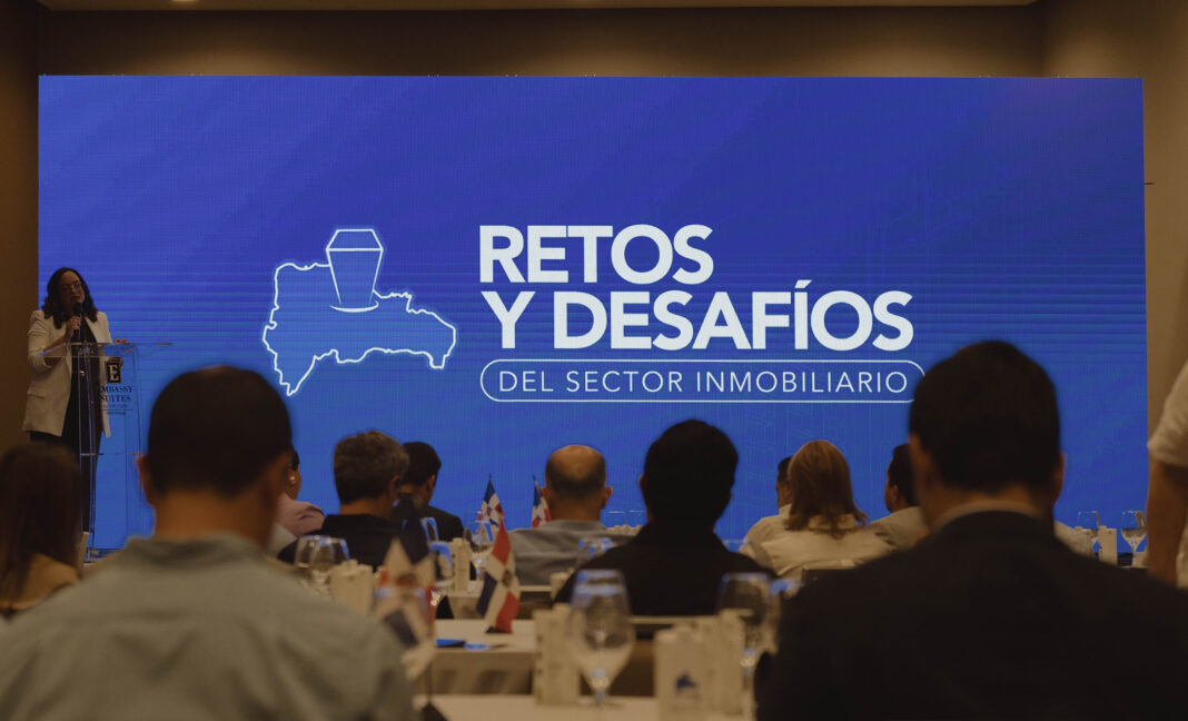 Robert De La Cruz, Ernesto Mejía, Jorge Nivar, Alberto R. Baez Alan Genao D