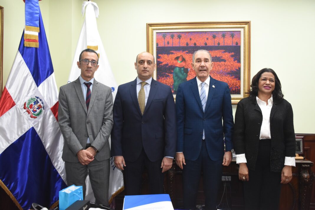 García Fermín recibe Embajador de Marruecos con miras a fortalecer cooperación educativa