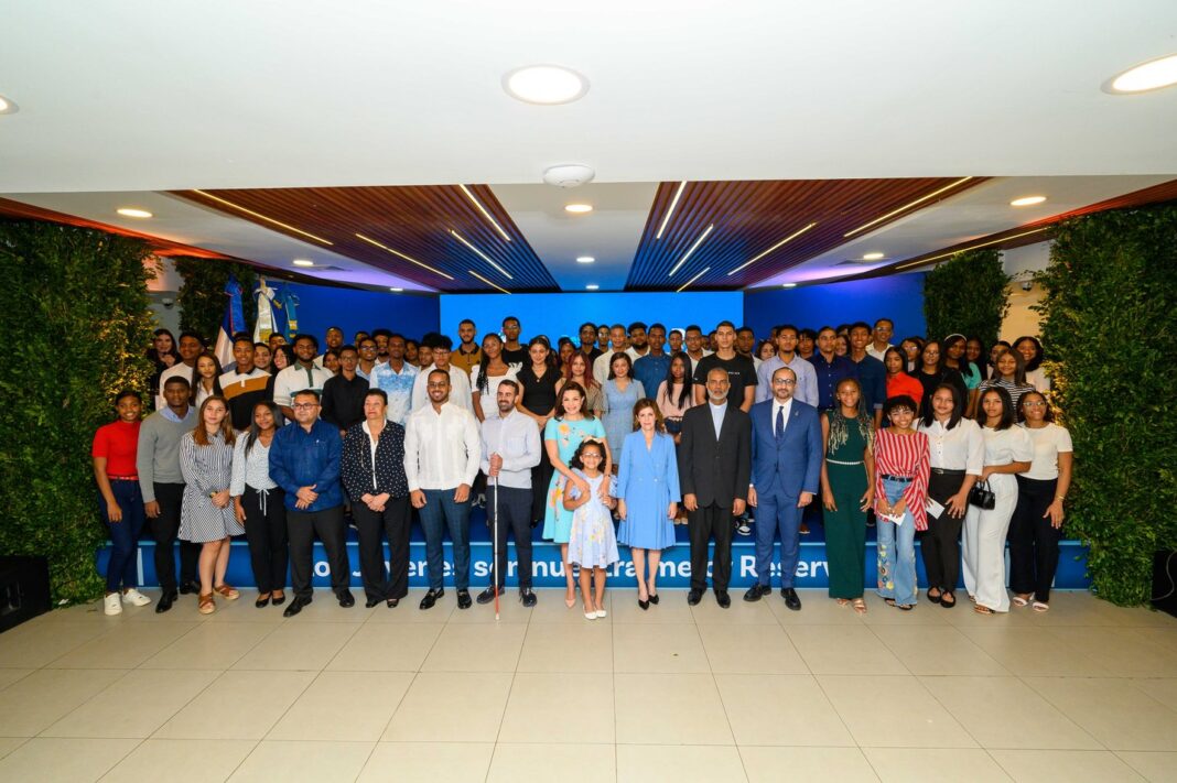 Voluntariado Banreservas abre con 84 plazas la tercera edición de su programa de becas
