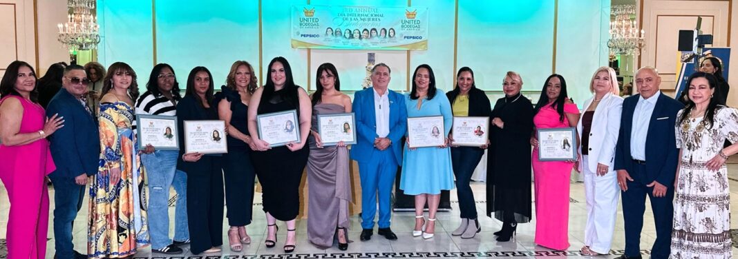 A reconoce mujeres dominicanas en NY por impulsar la sostenibilidad en sus negocios