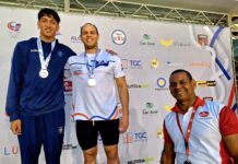 Josué Domínguez fue rey de los 50 pechos en X RD Swim Open