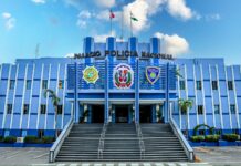 Policía Nacional refuerza medidas preventivas ante intensas lluvias provocadas por vaguada; personal administrativo se integra a labores de apoyo