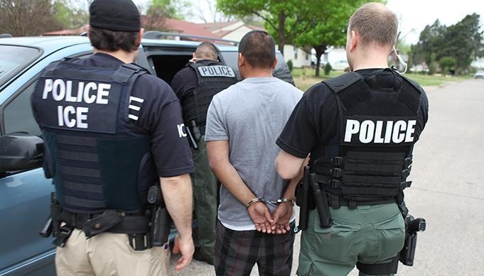 Arrecian detenciones inmigrantes alrededor de Cortes en NY y otros estados