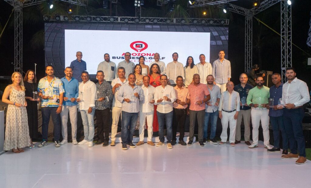 La imagen actual no tiene texto alternativo. El nombre del archivo es: Ganadores-ADOZONA-Business-and-Golf-Weekend-2025.jpeg
