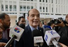 Ramfis entrega su plan migratorio “Operación 27 de Febrero ” al presidente Abinader