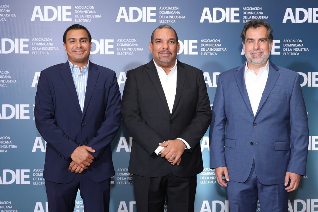 Daniel Chacón, Edward Veras y Manuel Cabral