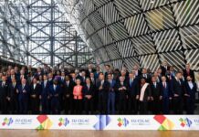 Cumbre UE-Celac rechaza bloqueo a Cuba y su extraterritorialidad
