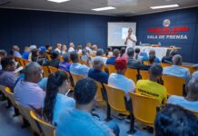 La DCNB capacita a más de 70 entrenadores de béisbol en Santiago