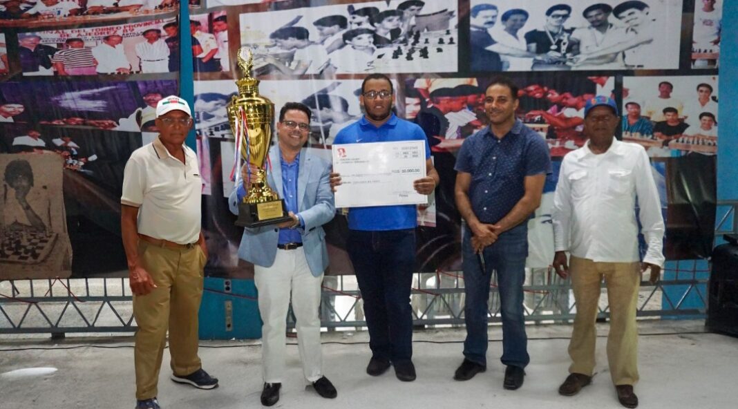 ¡Jose Araujo gana el gran Caruso!
