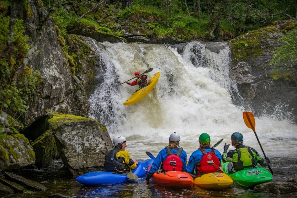 La imagen actual no tiene texto alternativo. El nombre del archivo es: El-18-de-Octubre-Dia-Mundial-de-Proteccion-de-la-Naturaleza-motor-clave-para-el-desarrollo-del-ecoturismo.jpg