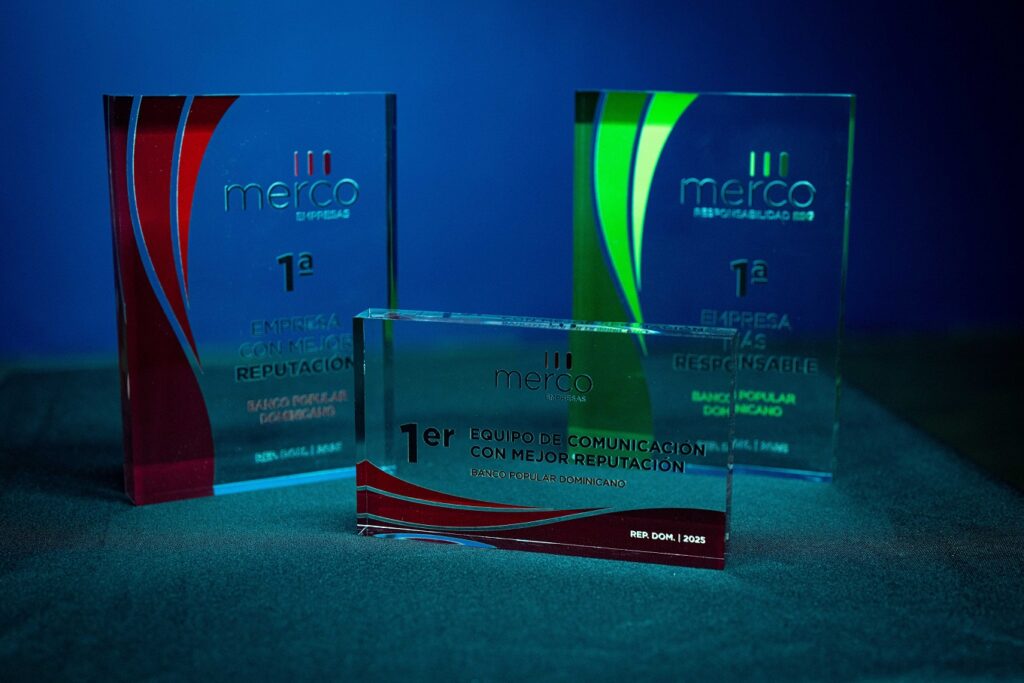 La imagen actual no tiene texto alternativo. El nombre del archivo es: Por-tercer-ano-consecutivo-el-Banco-Popular-fue-reconocido-como-la-empresa-con-mejor-reputacion-de-la-Republica-Dominicana.jpg