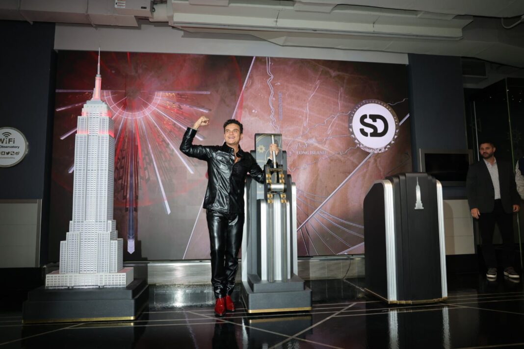 Silvestre Dangond enciende de rojo el Empire State Building de NY