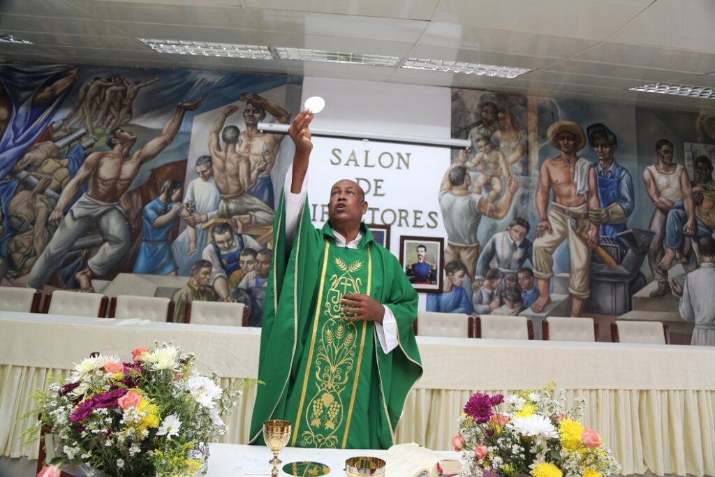 La imagen actual no tiene texto alternativo. El nombre del archivo es: Eucaristia-Gautier.jpeg