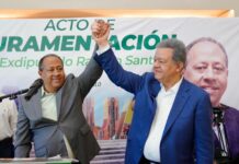 Expresidente del PRM en Padre Las Casas, Ramón Santana, y líderes de Azua son juramentados por Leonel en la FP