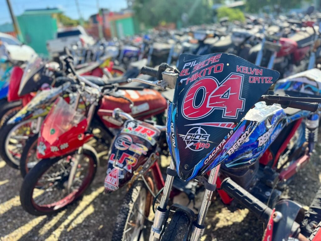 La imagen actual no tiene texto alternativo. El nombre del archivo es: DIGESETT-resalta-impacto-de-operativos-a-nivel-nacional-contra-carreras-clandestinas-447-motocicletas-retenidas-y-cientos-vidas-salvadas.jpg