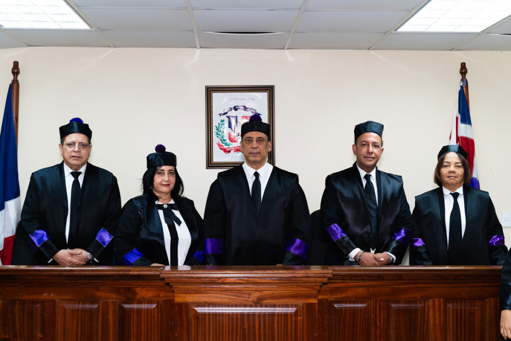 La imagen actual no tiene texto alternativo. El nombre del archivo es: Presidente-Camara-Penal-Corte-Apelacion-SD-destaca-avances-de-departamento-judicial.jpg