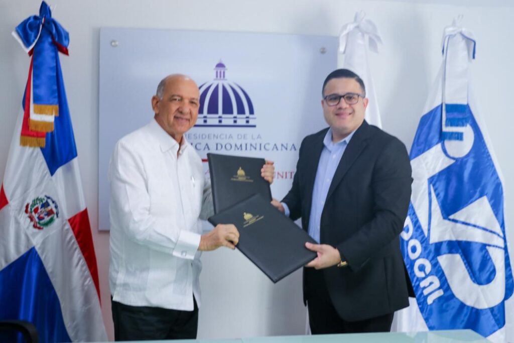 La imagen actual no tiene texto alternativo. El nombre del archivo es: CTC-e-INDOCAL-firman-acuerdo-interinstitucional-para-fortalecer-la-calidad-y-certificacion-procesos.jpeg