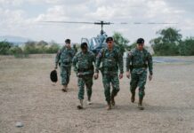 Comandante del Ejército recorre unidades fronterizas en provincias Independencia y Elías Piña